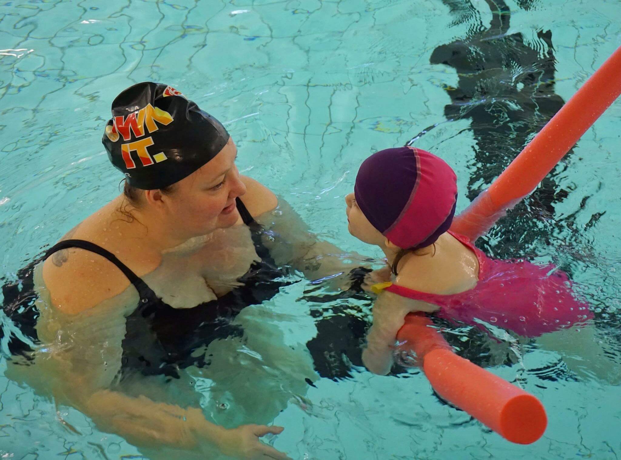 Glade svømmere i Hoppensprett Aktivitetsbarnehager